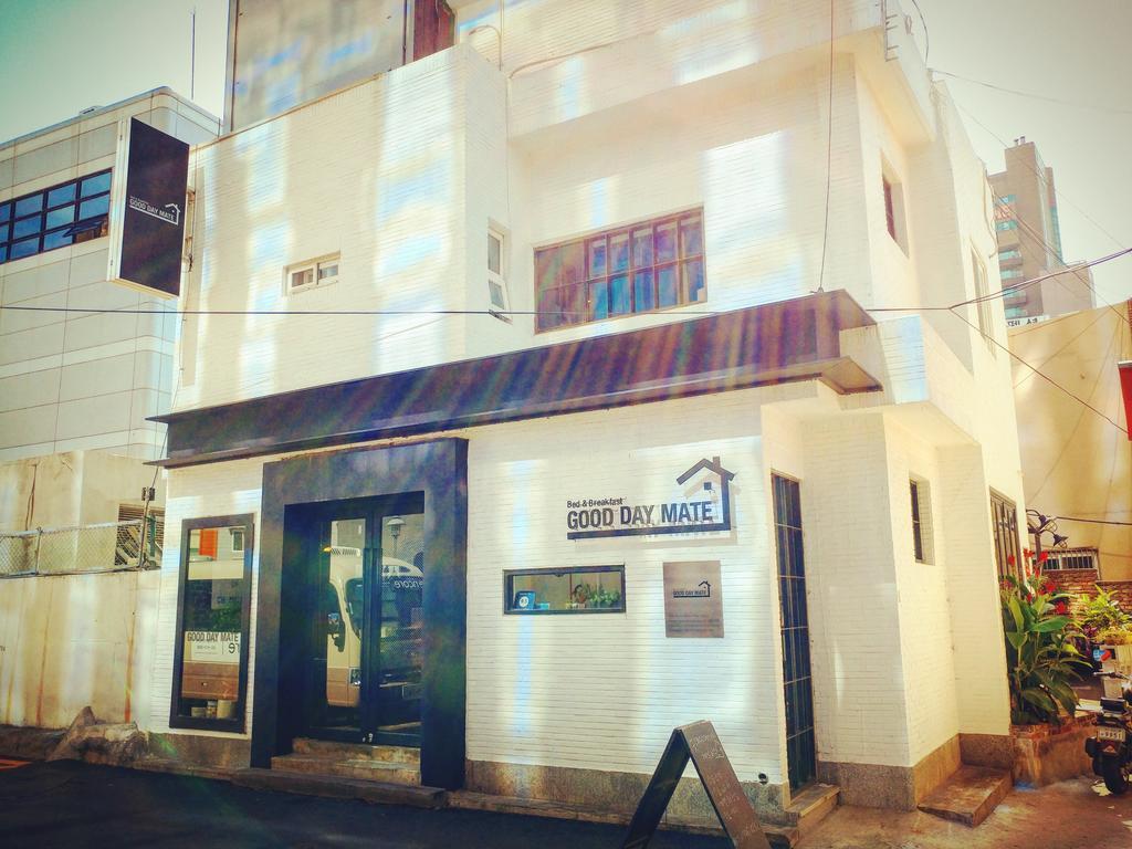 Good Day Mate Hostel Μπουσάν Εξωτερικό φωτογραφία