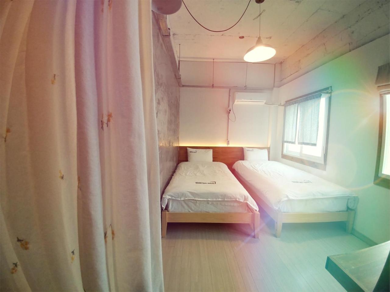 Good Day Mate Hostel Μπουσάν Εξωτερικό φωτογραφία